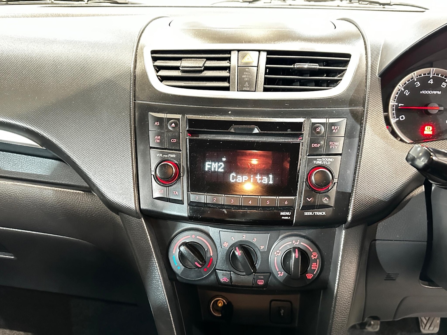 Used Suzuki Swift for sale - 78148144: Photo 27