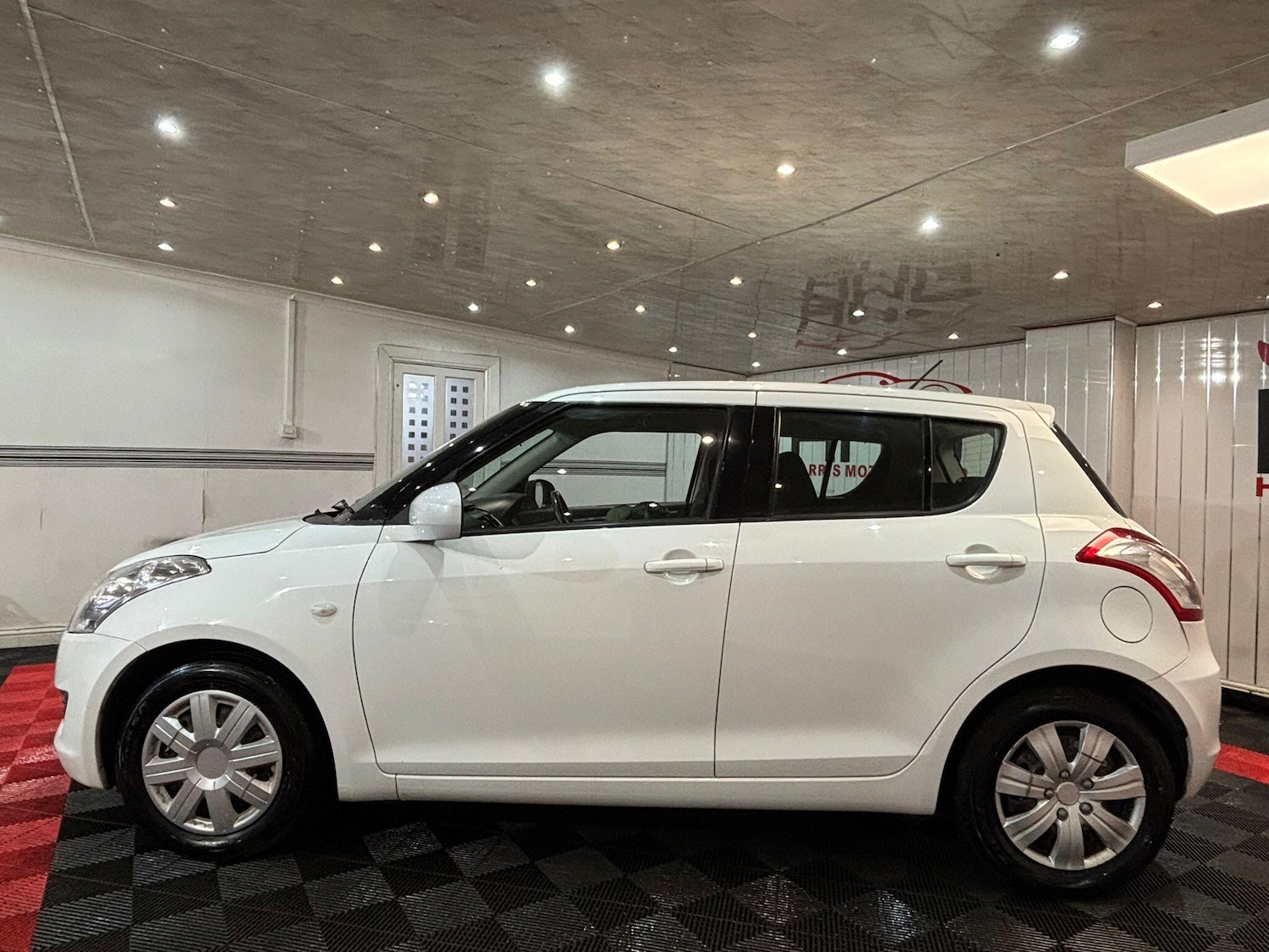 Used Suzuki Swift for sale - 78148144: Photo 7