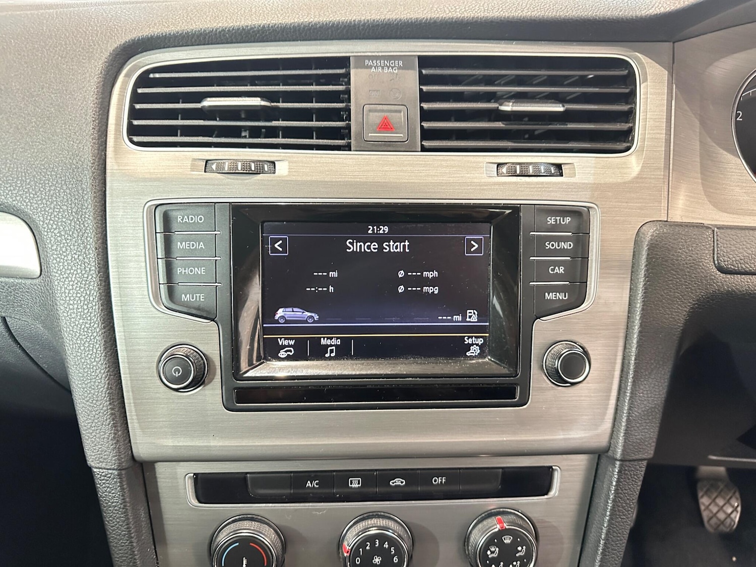 Used Volkswagen Golf for sale - 76727597: Photo 28