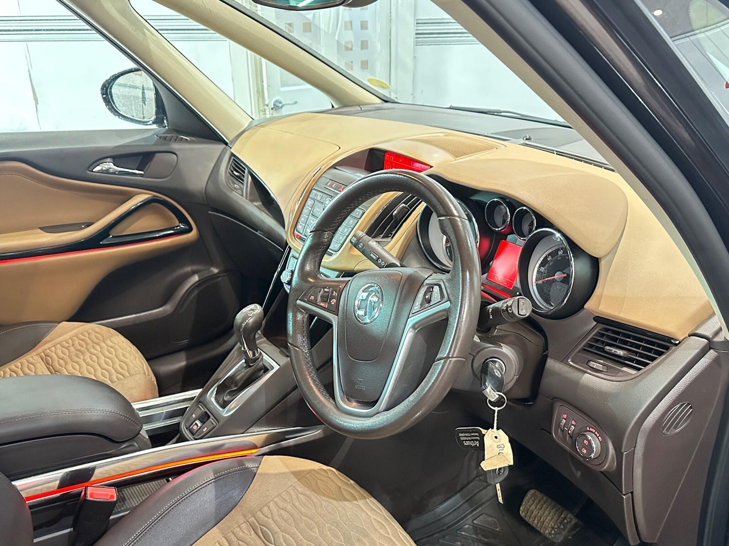 Used Vauxhall Zafira 2014 for sale - 77314976: Photo 21