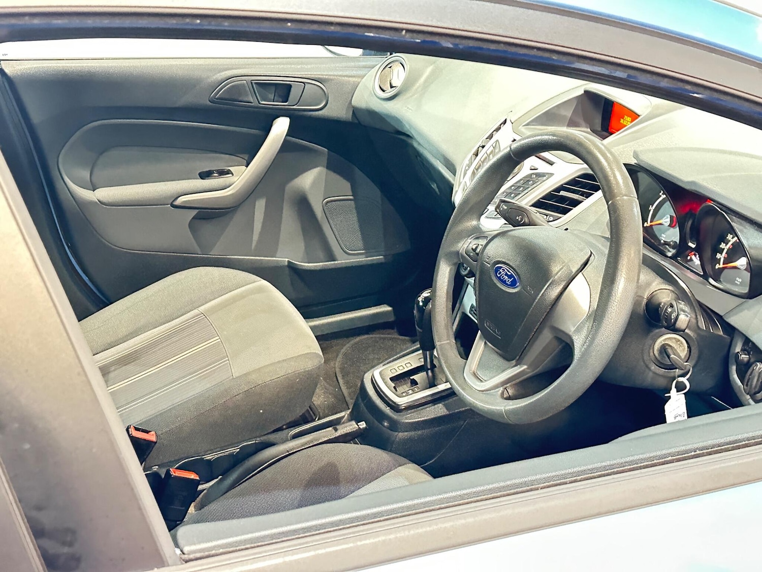 Used Ford Fiesta 2009 for sale - 77103698: Photo 18