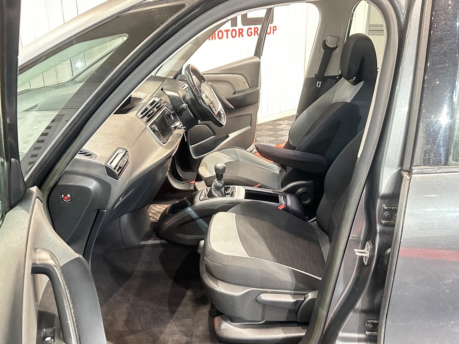 Used Citroen C4 Grand Picasso 2014 for sale - 77016662: Photo 25