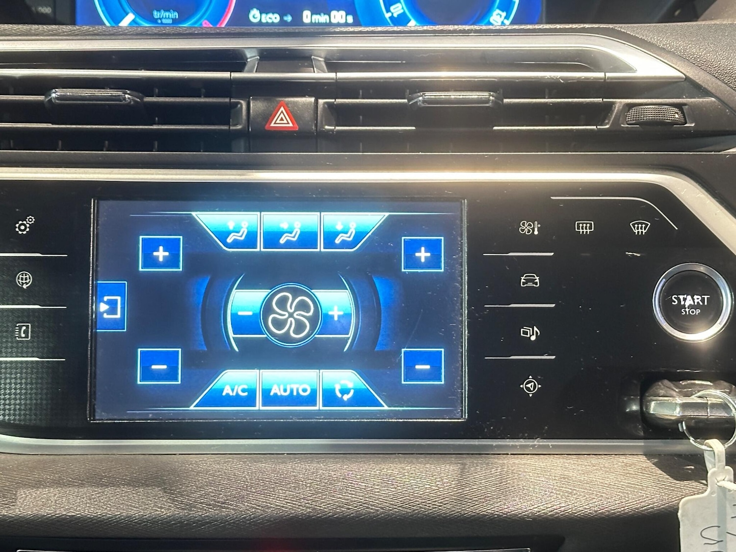 Used Citroen C4 Grand Picasso 2014 for sale - 77016662: Photo 32