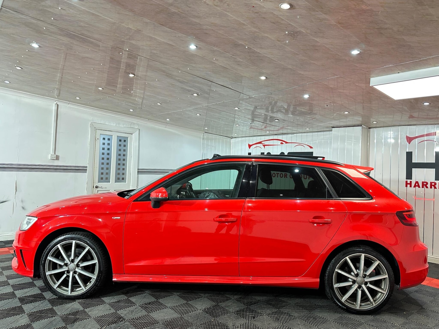 Used Audi A3 2015 for sale - 76585179: Photo 10