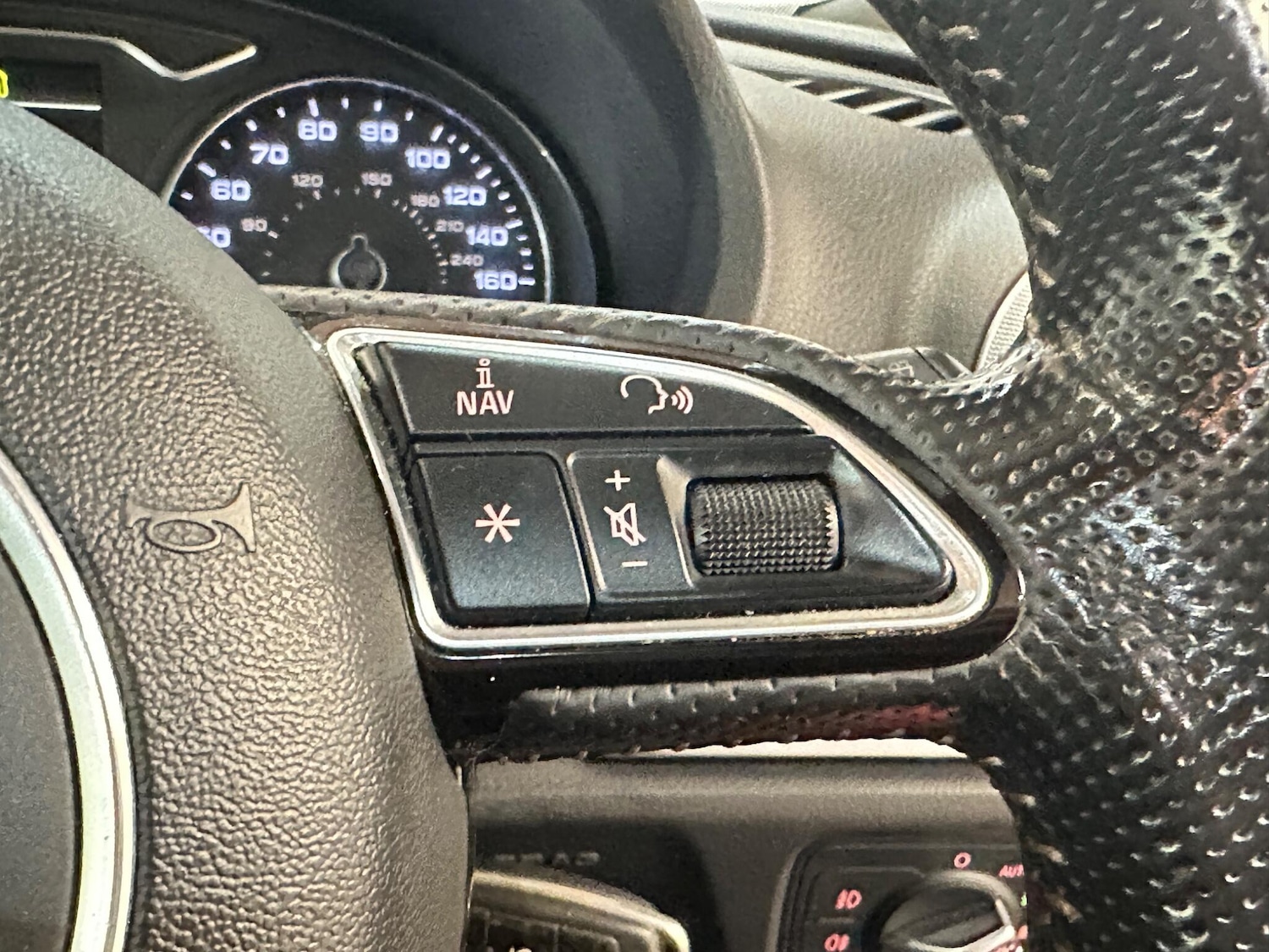 Used Audi A3 2015 for sale - 76585179: Photo 25