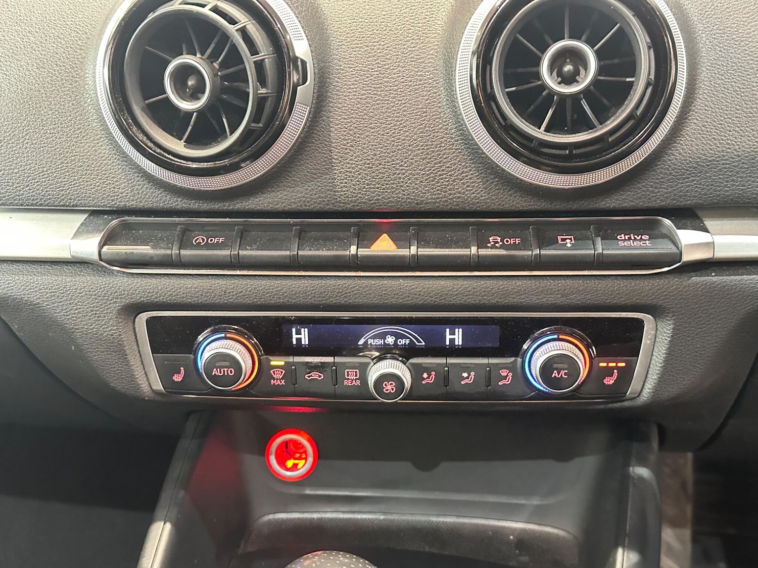 Used Audi A3 2015 for sale - 76585179: Photo 30