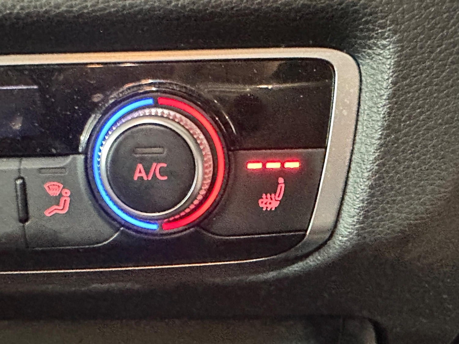 Used Audi A3 2015 for sale - 76585179: Photo 33