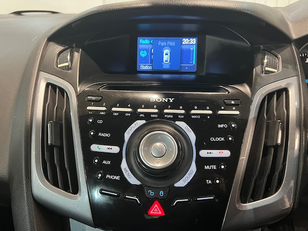 Used Ford Focus 2013 for sale - 76227412: Photo 19
