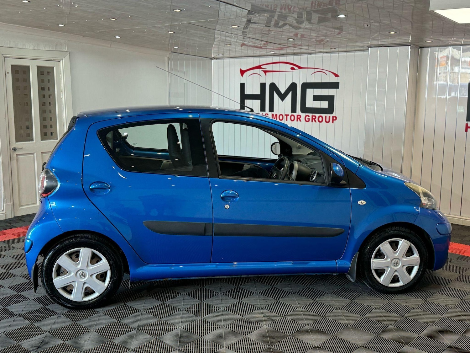 Used Toyota AYGO for sale - 76994903: Photo 14