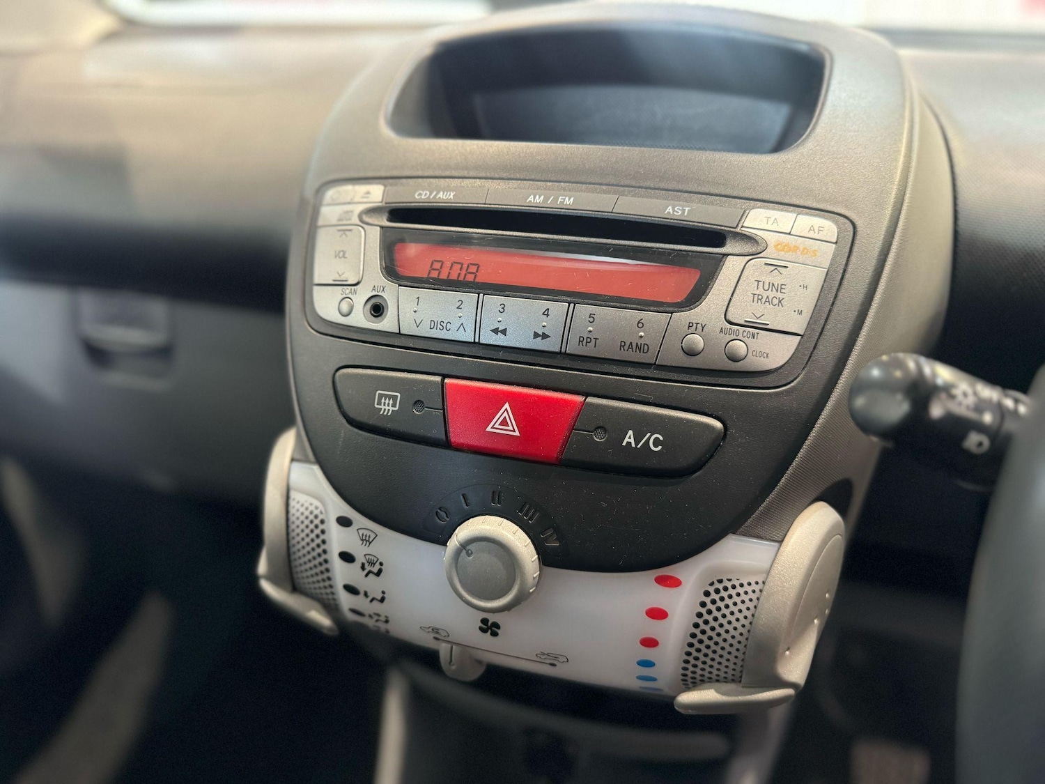 Used Toyota AYGO for sale - 76994903: Photo 23