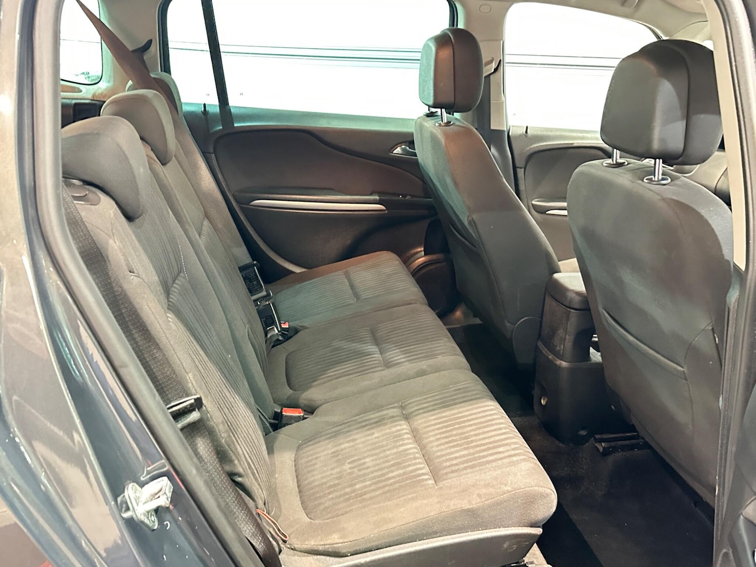 Used Vauxhall Zafira Tourer for sale - 77611913: Photo 18