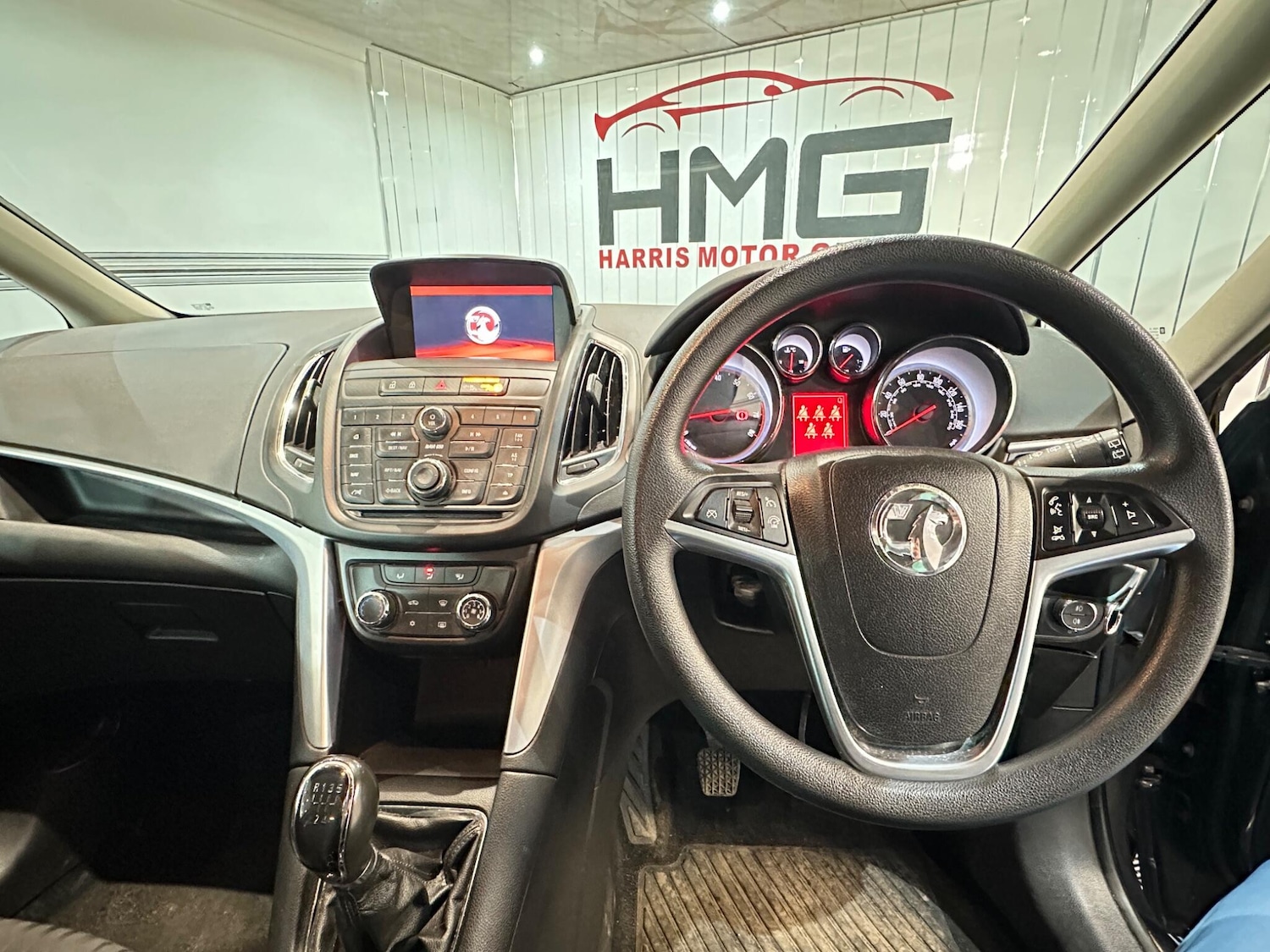 Used Vauxhall Zafira Tourer for sale - 77611913: Photo 25