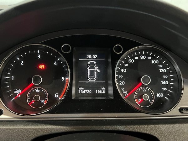 Used Volkswagen Passat 2011 for sale - 76189223: Photo 22