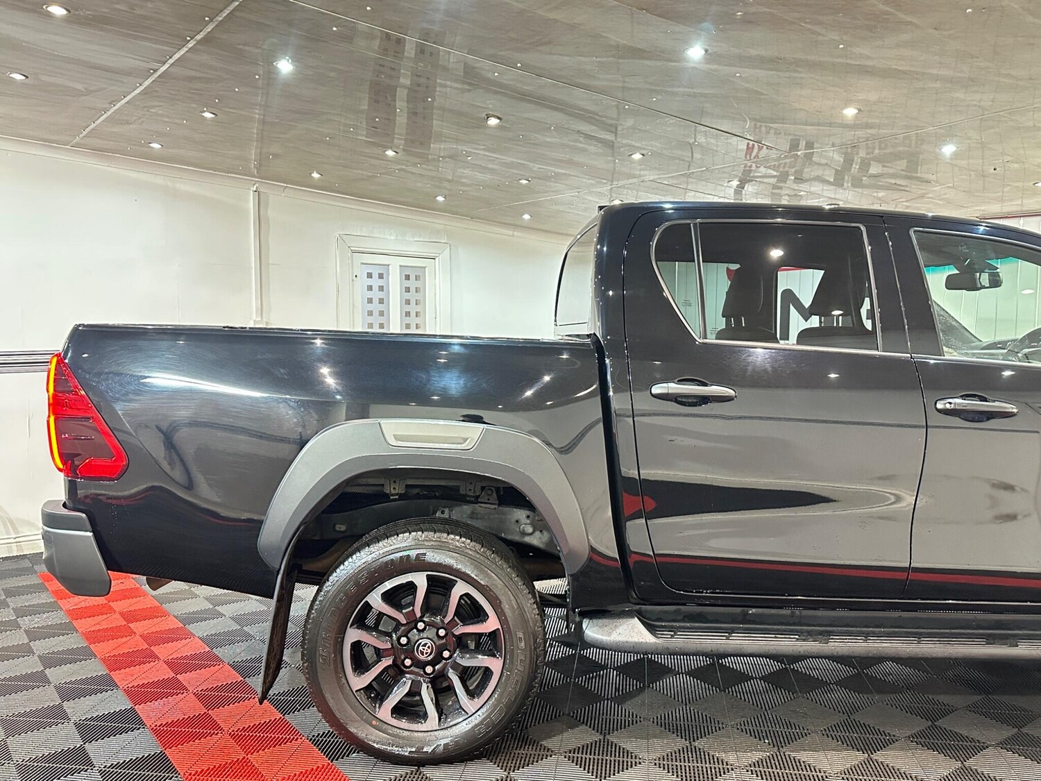 Used Toyota Hilux 2022 for sale - 77424535: Photo 59