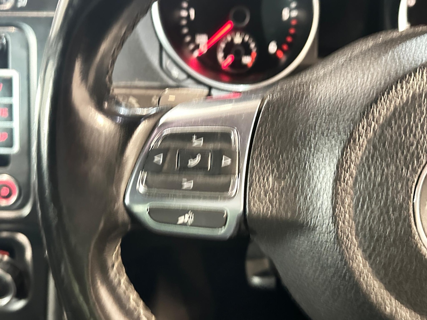 Used Volkswagen Golf 2009 for sale - 77109405: Photo 27