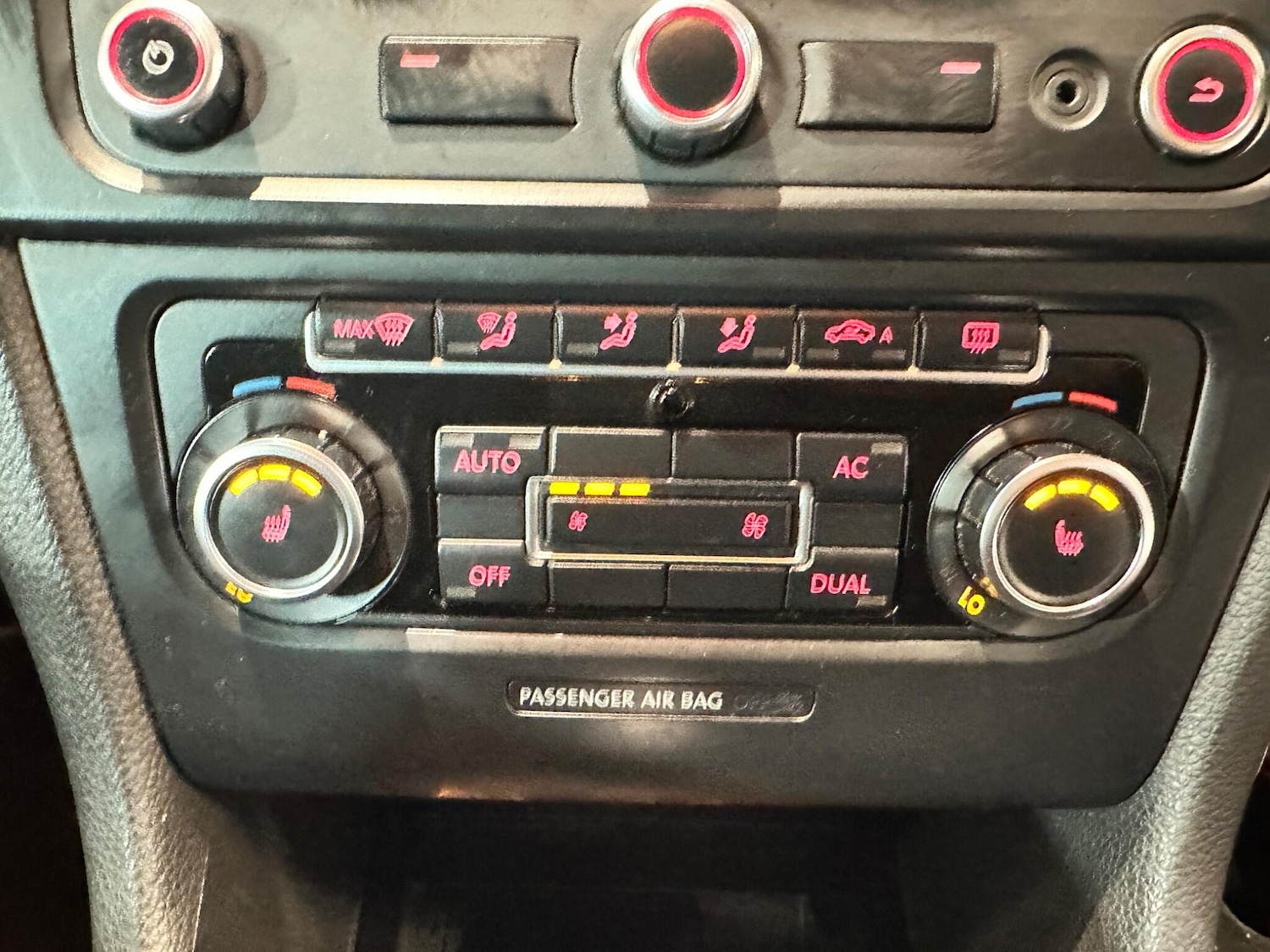 Used Volkswagen Golf 2009 for sale - 77109405: Photo 31