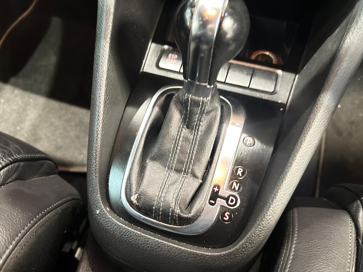 Used Volkswagen Golf 2009 for sale - 77109405: Photo 33