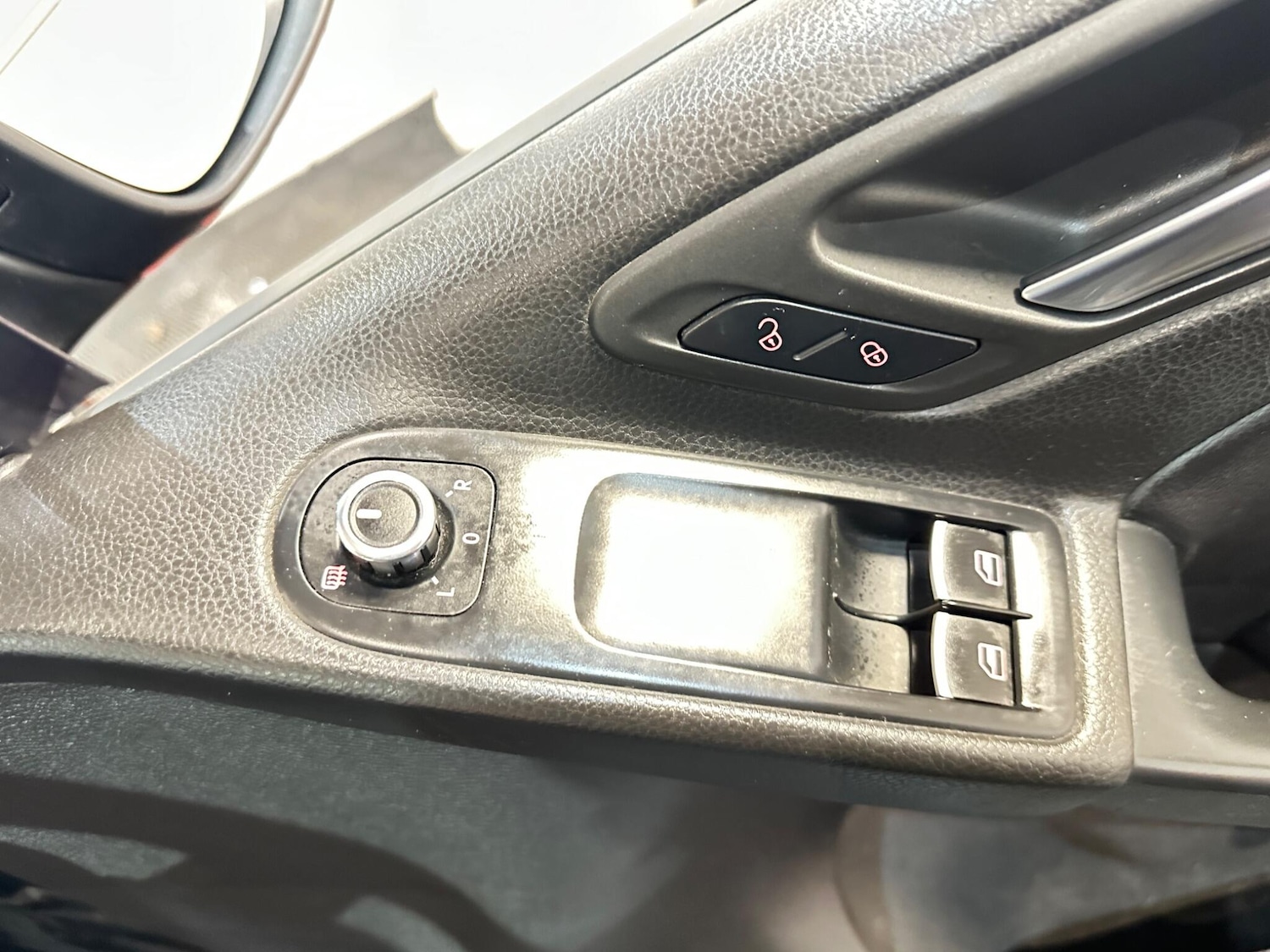 Used Volkswagen Golf 2009 for sale - 77109405: Photo 36