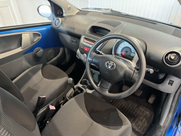 Used Toyota AYGO 2010 for sale - 75377899: Photo 23