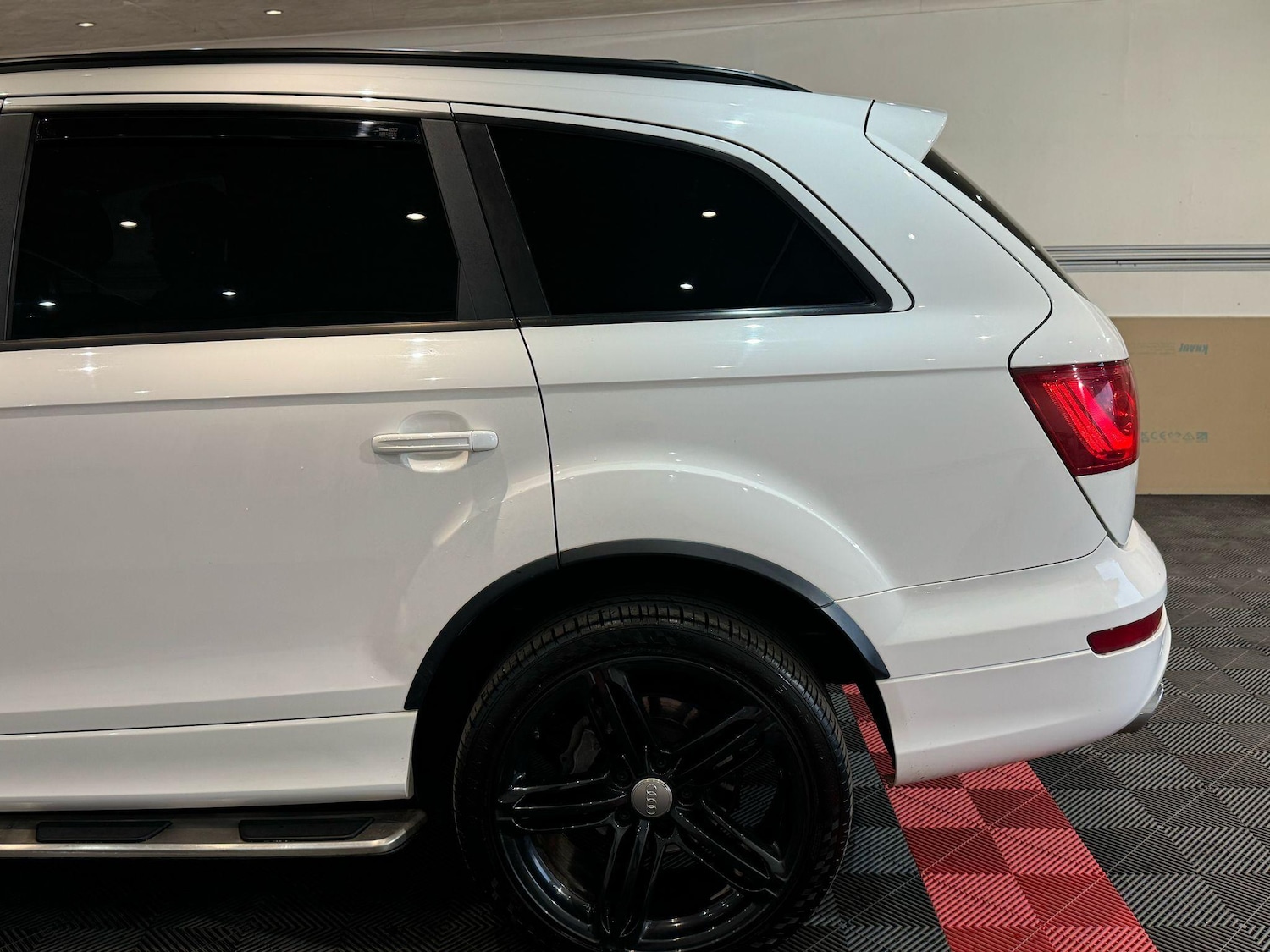 Used Audi Q7 2011 for sale - 77637906: Photo 11