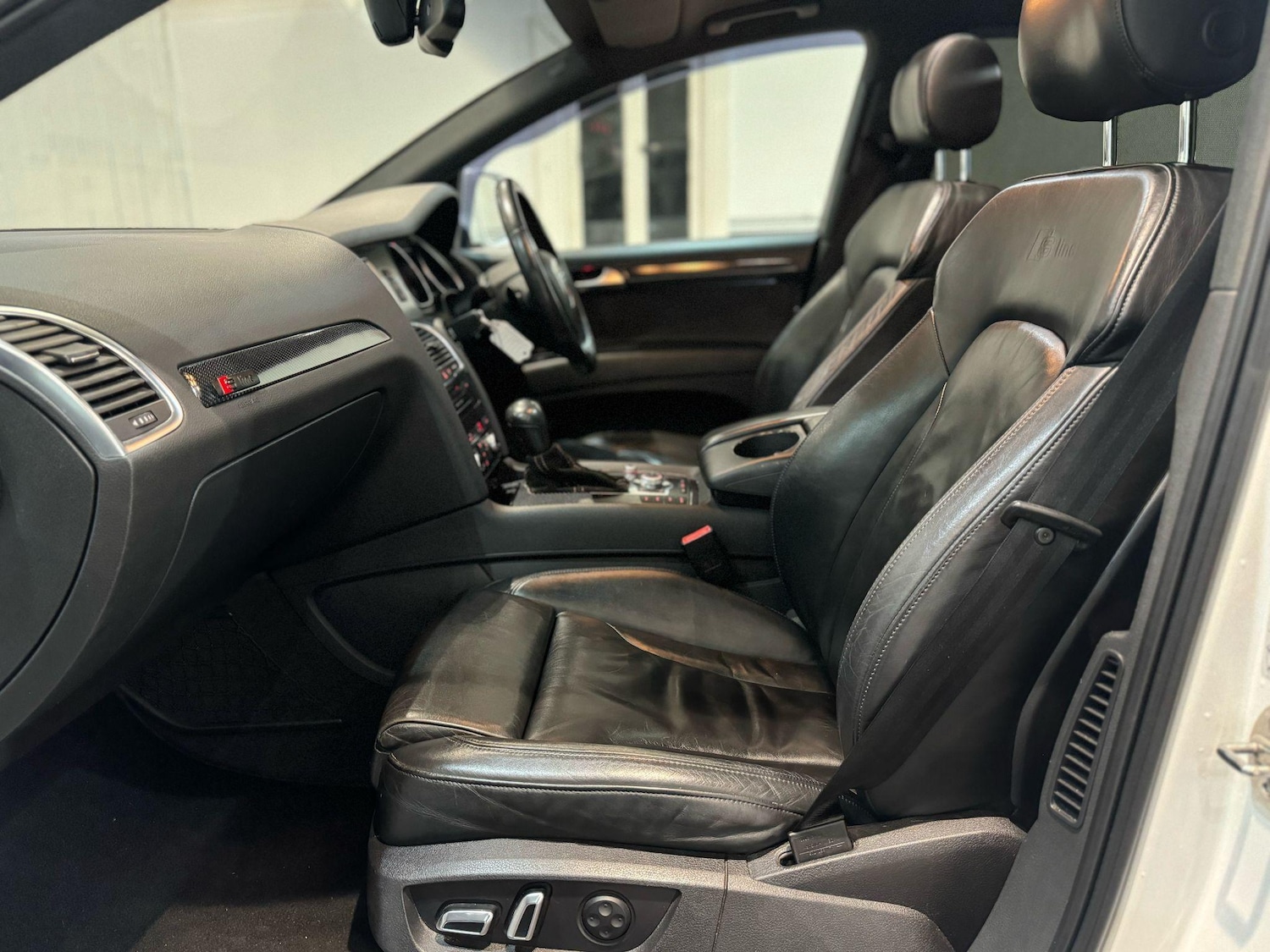 Used Audi Q7 2011 for sale - 77637906: Photo 27