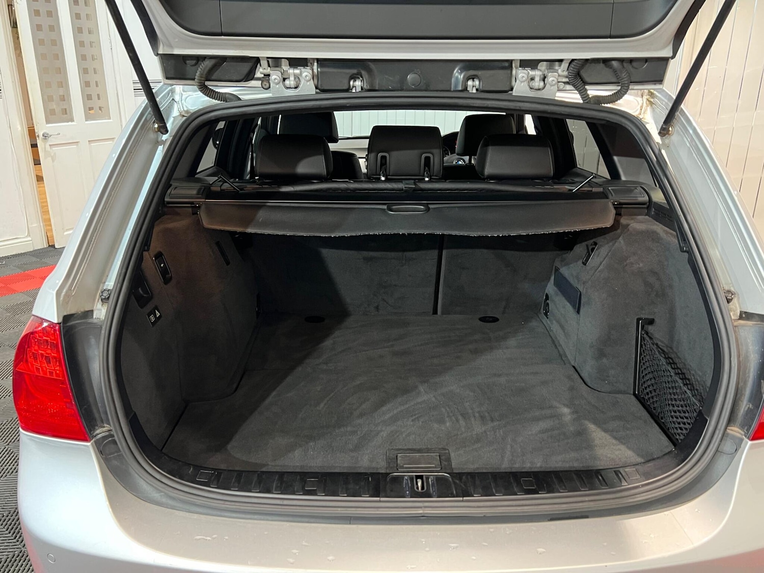 Used BMW 3 Series 2010 for sale - 76175051: Photo 28