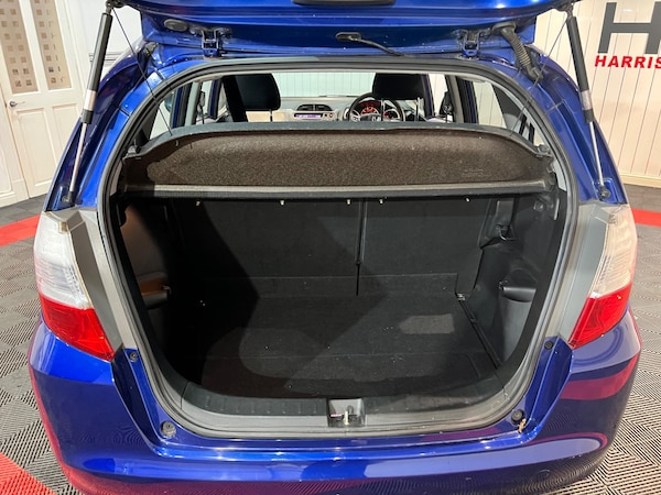 Used Honda Jazz 2009 for sale - 76189460: Photo 14
