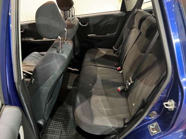 Used Honda Jazz 2009 for sale - 76189460: Photo 15