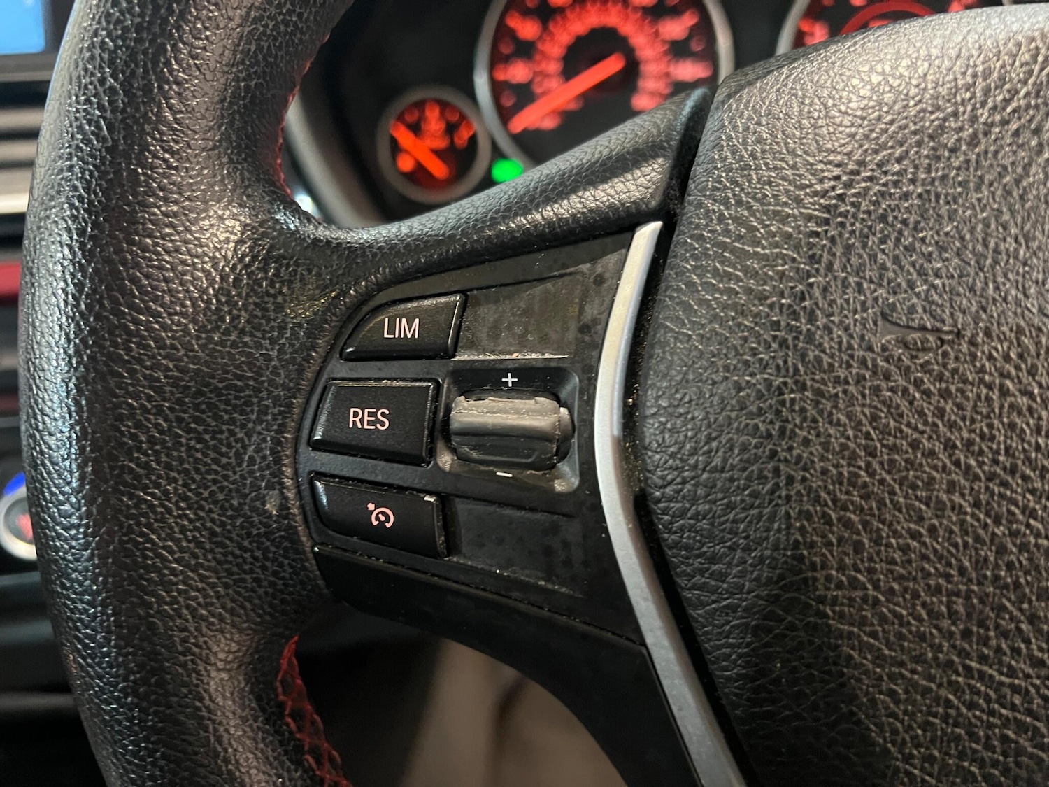 Used BMW 3 Series 2014 for sale - 76094329: Photo 19