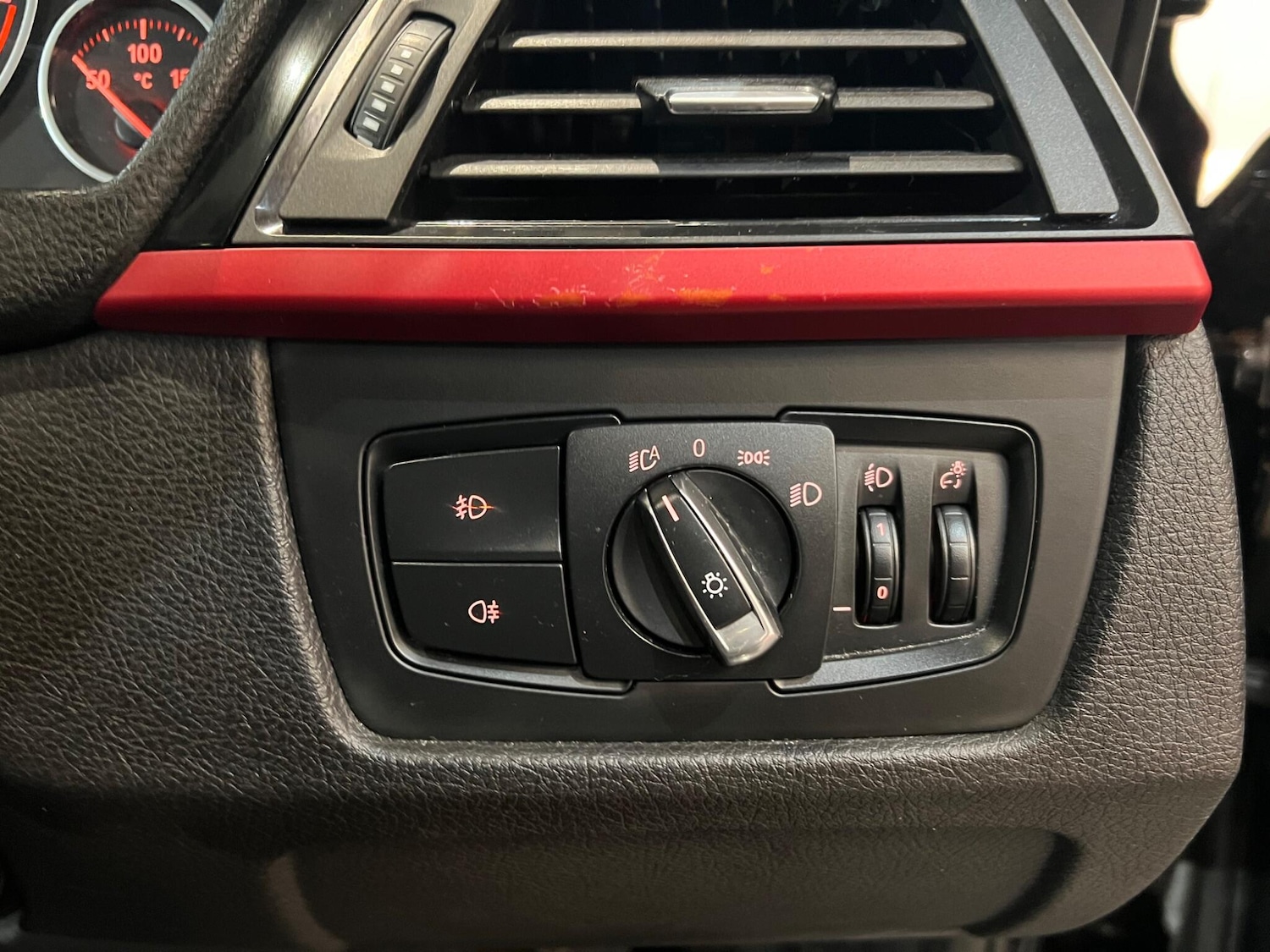 Used BMW 3 Series 2014 for sale - 76094329: Photo 30