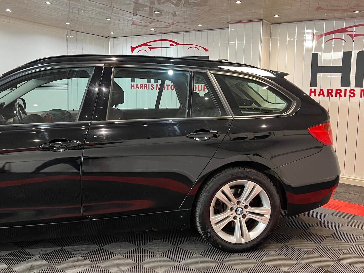 Used BMW 3 Series 2014 for sale - 76094329: Photo 37