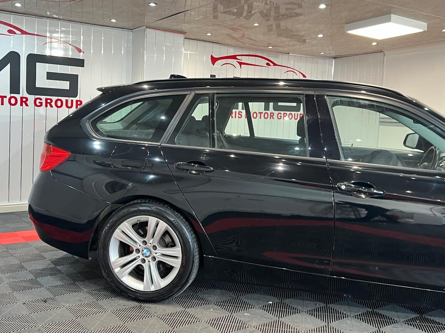 Used BMW 3 Series 2014 for sale - 76094329: Photo 40