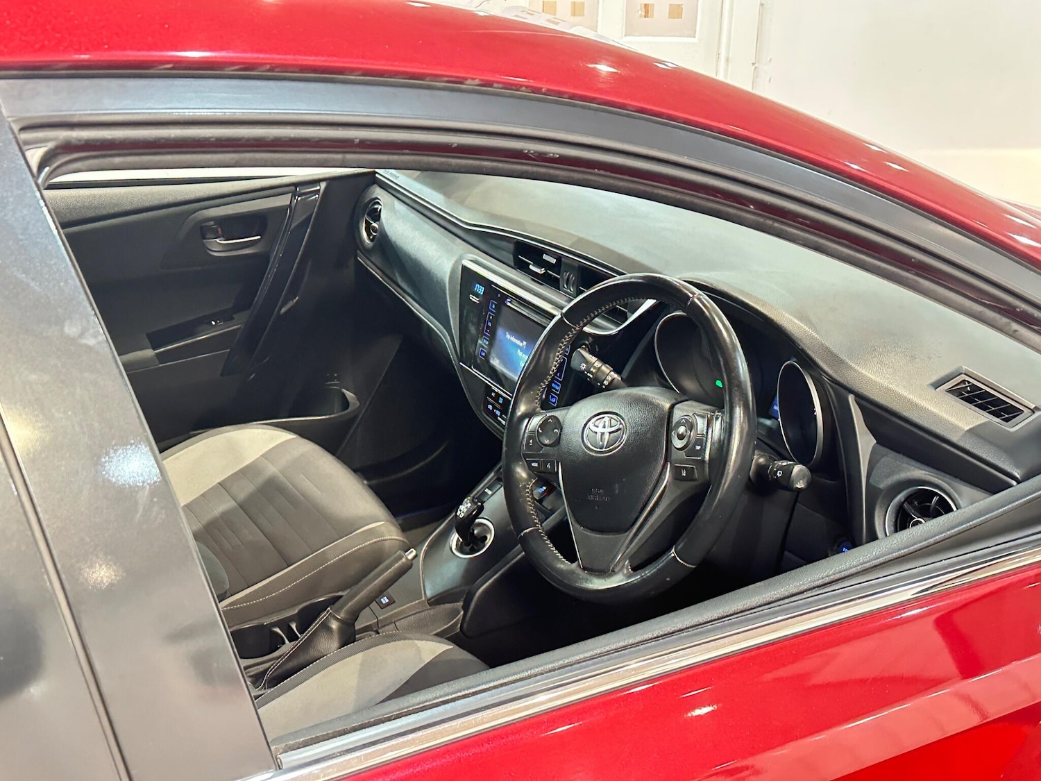 Used Toyota Auris 2017 for sale - 77203889: Photo 19