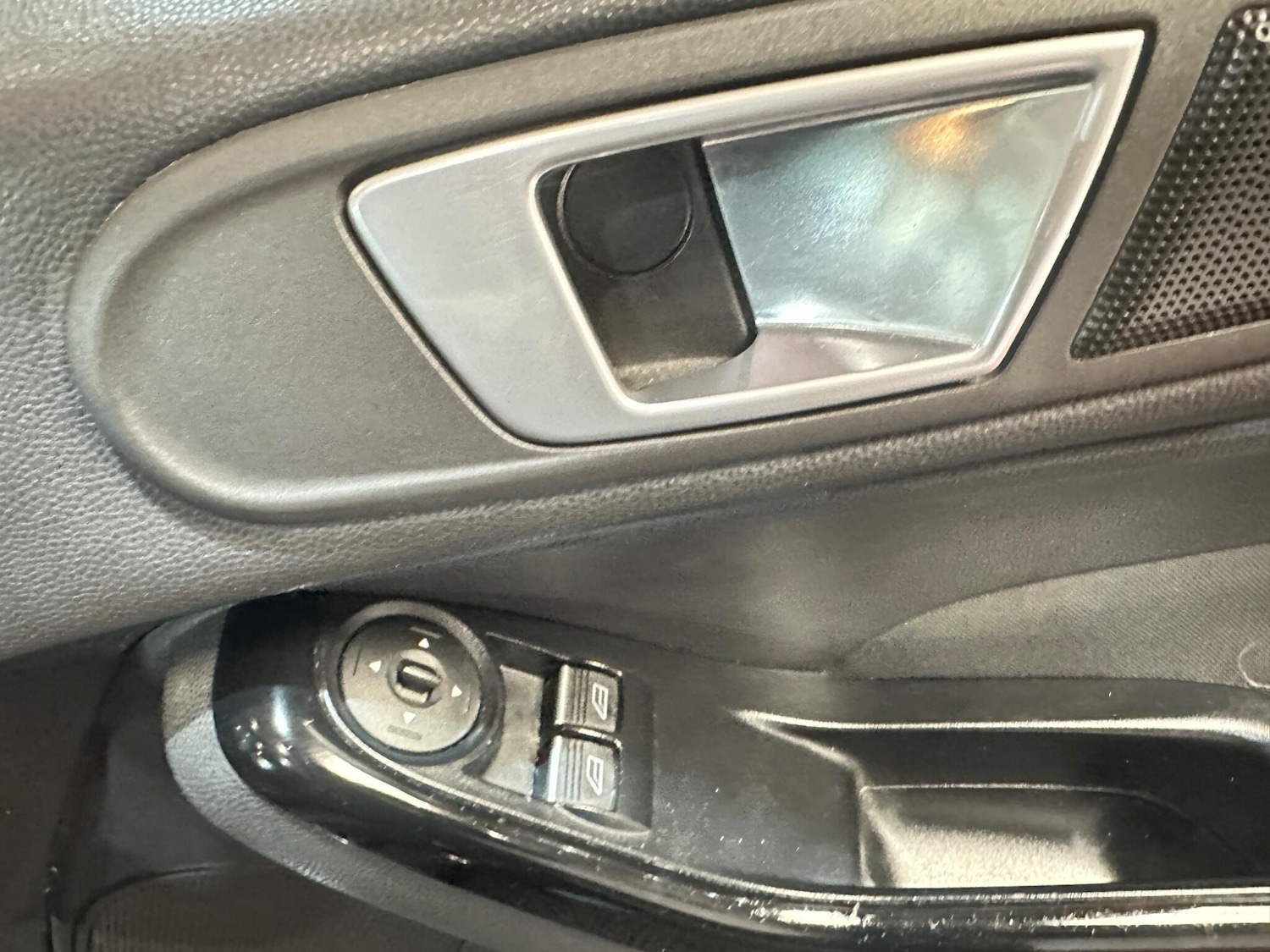 Used Ford Fiesta 2016 for sale - 76942472: Photo 35