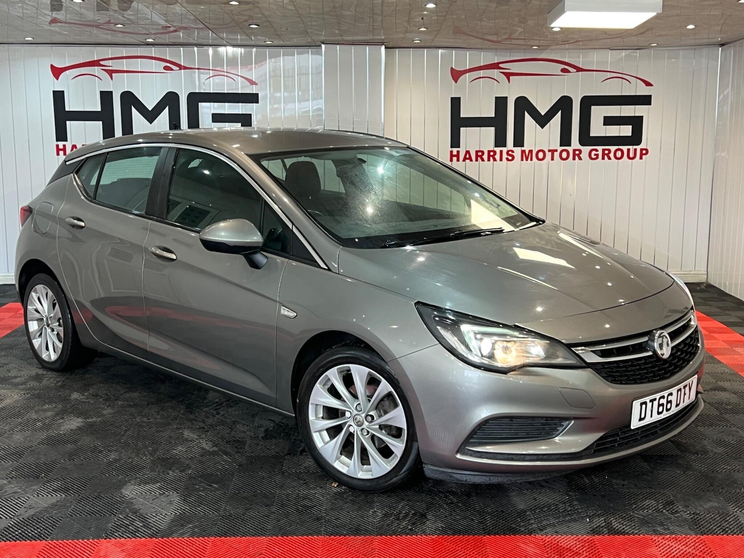 Used Vauxhall Astra 2016 for sale - 77162816: Photo 3