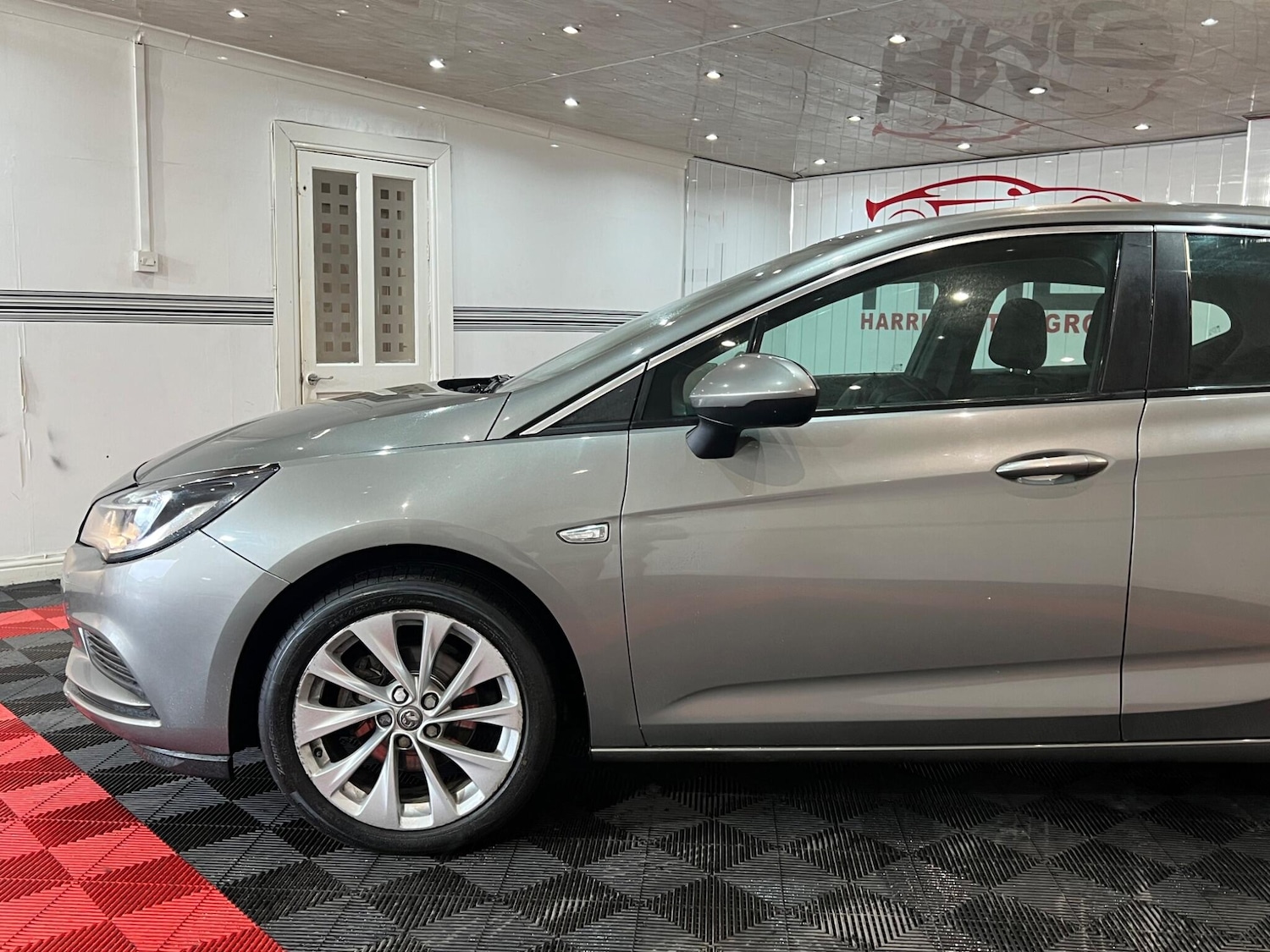 Used Vauxhall Astra 2016 for sale - 77162816: Photo 32