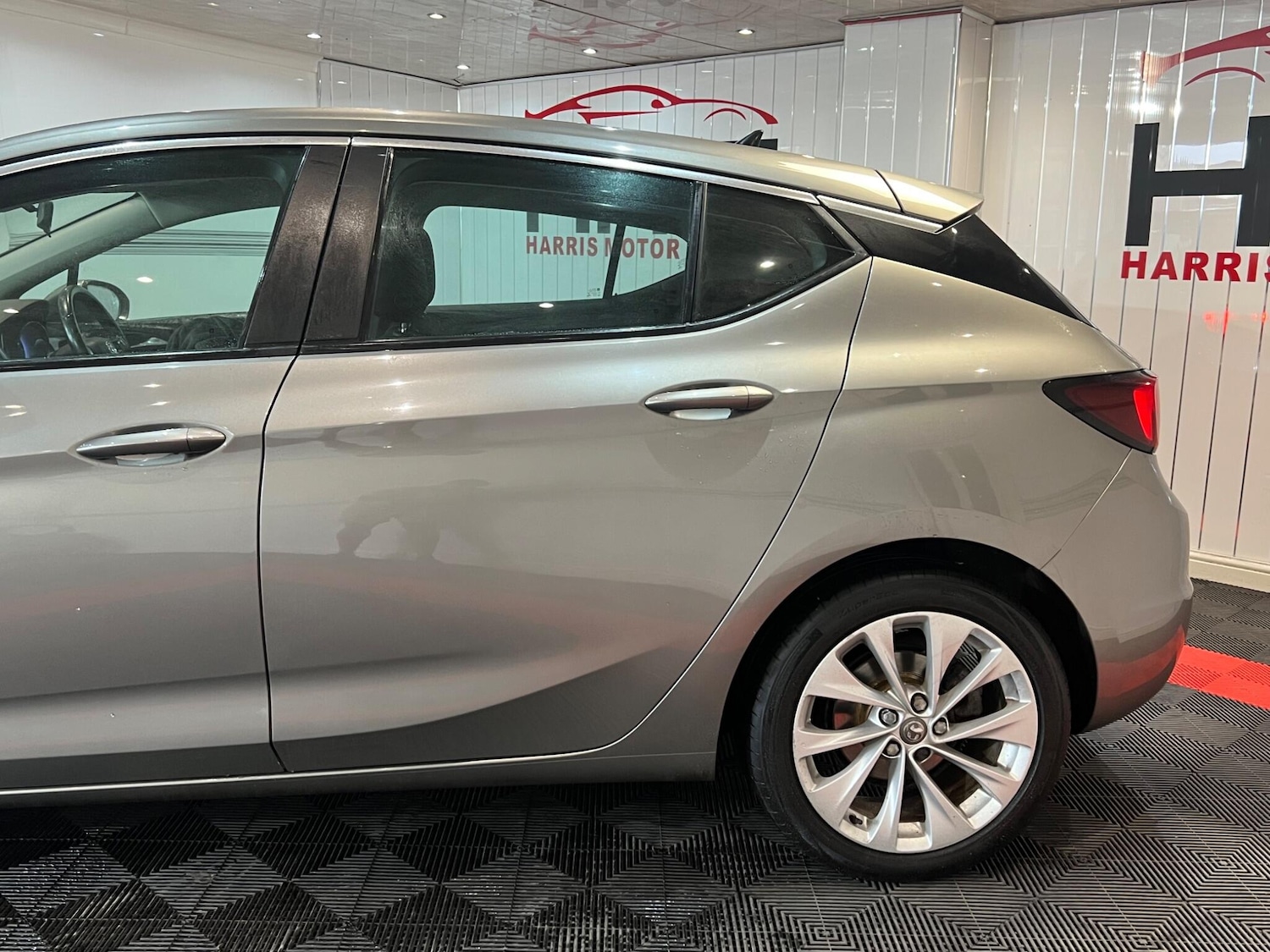 Used Vauxhall Astra 2016 for sale - 77162816: Photo 33