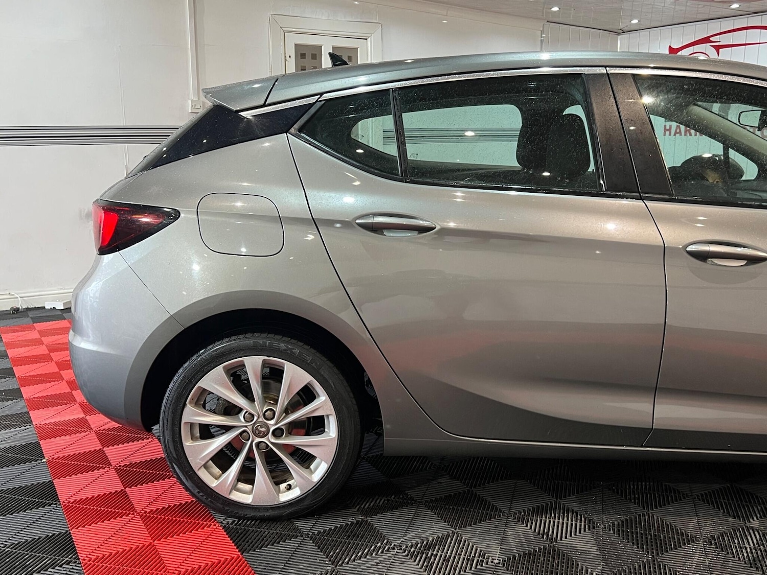 Used Vauxhall Astra 2016 for sale - 77162816: Photo 37