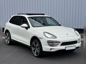 Used Porsche Cayenne 2011 for sale - 76759503: Photo