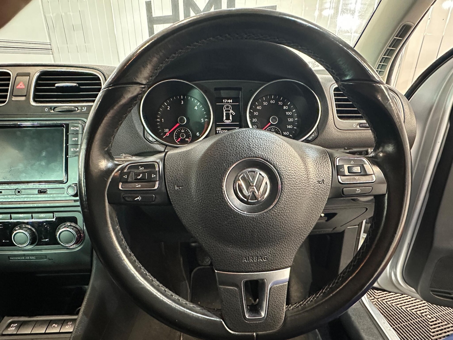 Used Volkswagen Golf 2009 for sale - 76667021: Photo 23