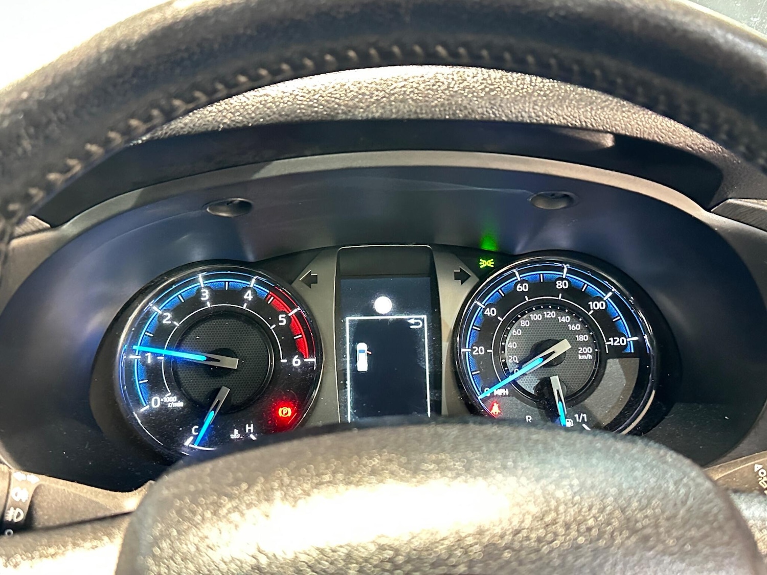 Used Toyota Hilux 2022 for sale - 77626137: Photo 31