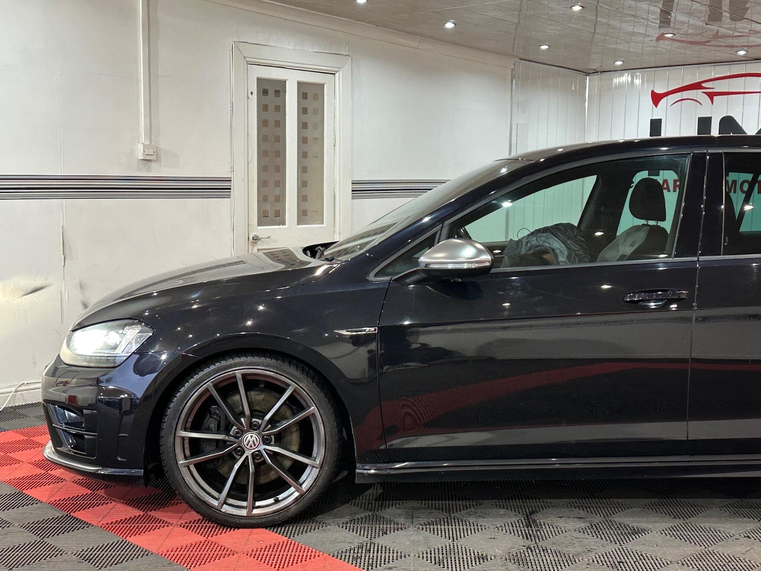 Used Volkswagen Golf 2016 for sale - 76318101: Photo 30