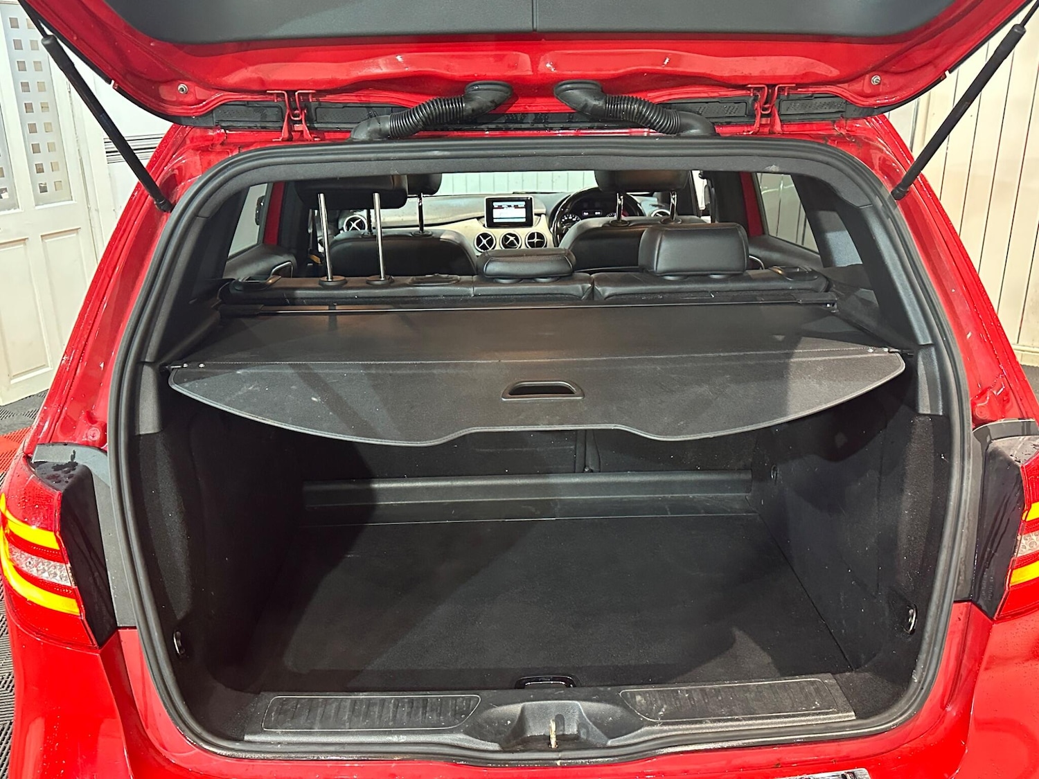 Used Mercedes-Benz B Class 2014 for sale - 76512649: Photo 20