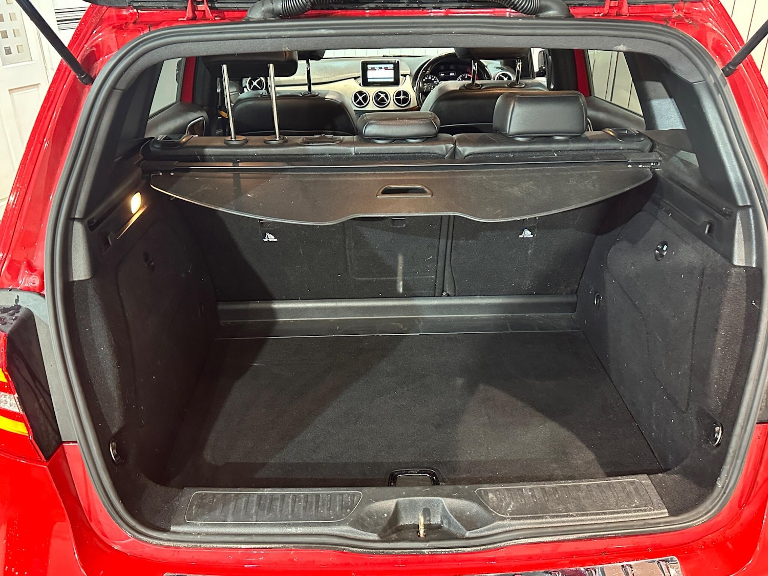 Used Mercedes-Benz B Class 2014 for sale - 76512649: Photo 21