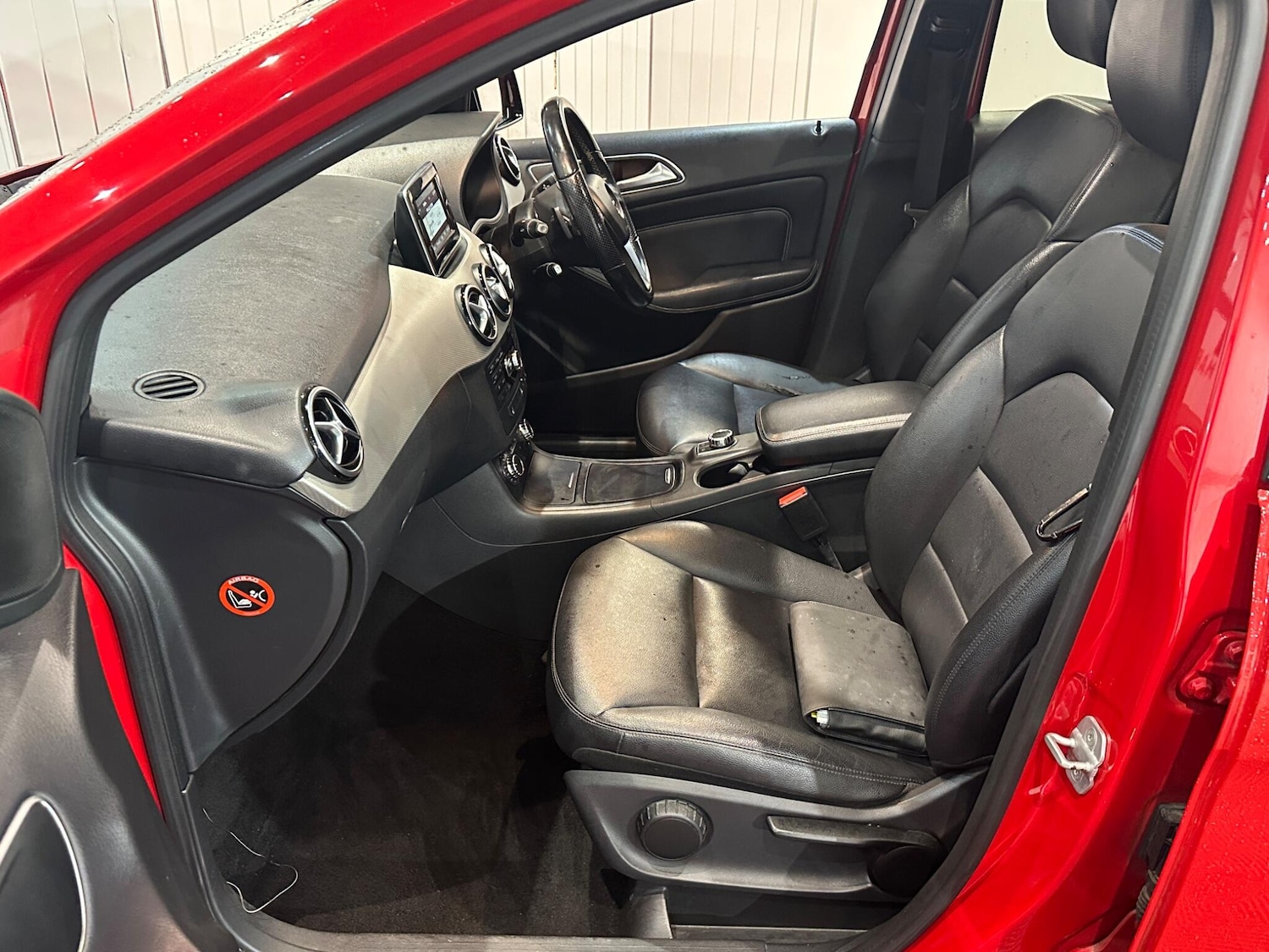 Used Mercedes-Benz B Class 2014 for sale - 76512649: Photo 23