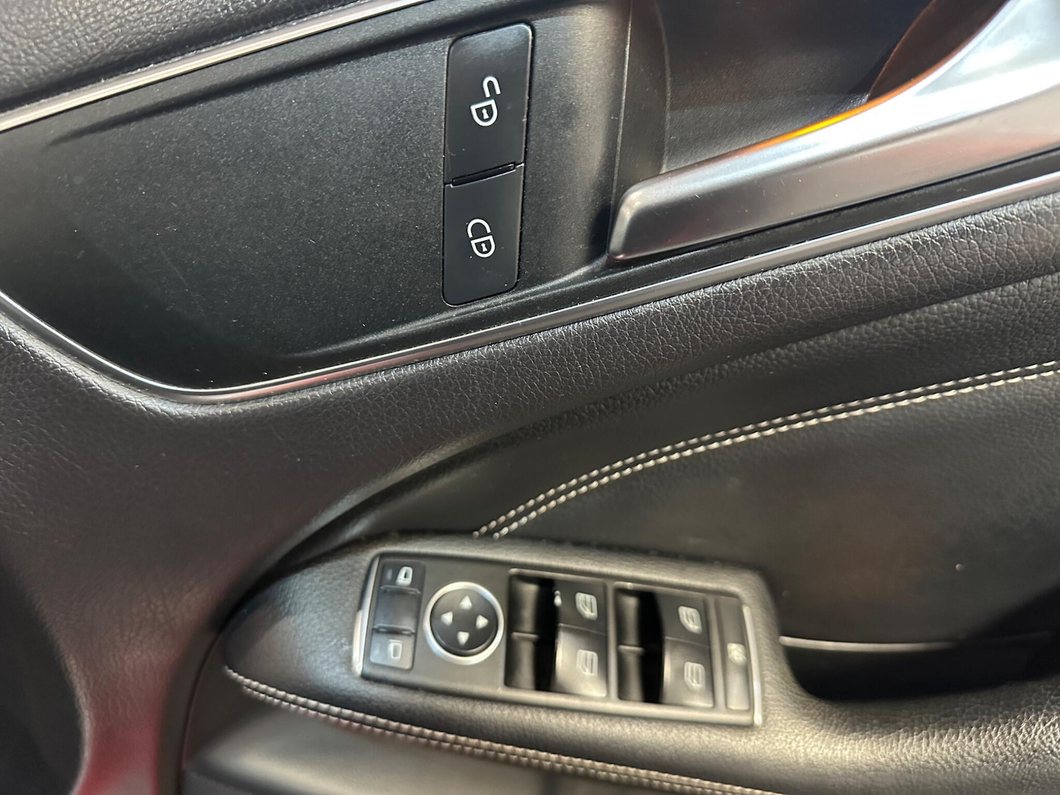 Used Mercedes-Benz B Class 2014 for sale - 76512649: Photo 32