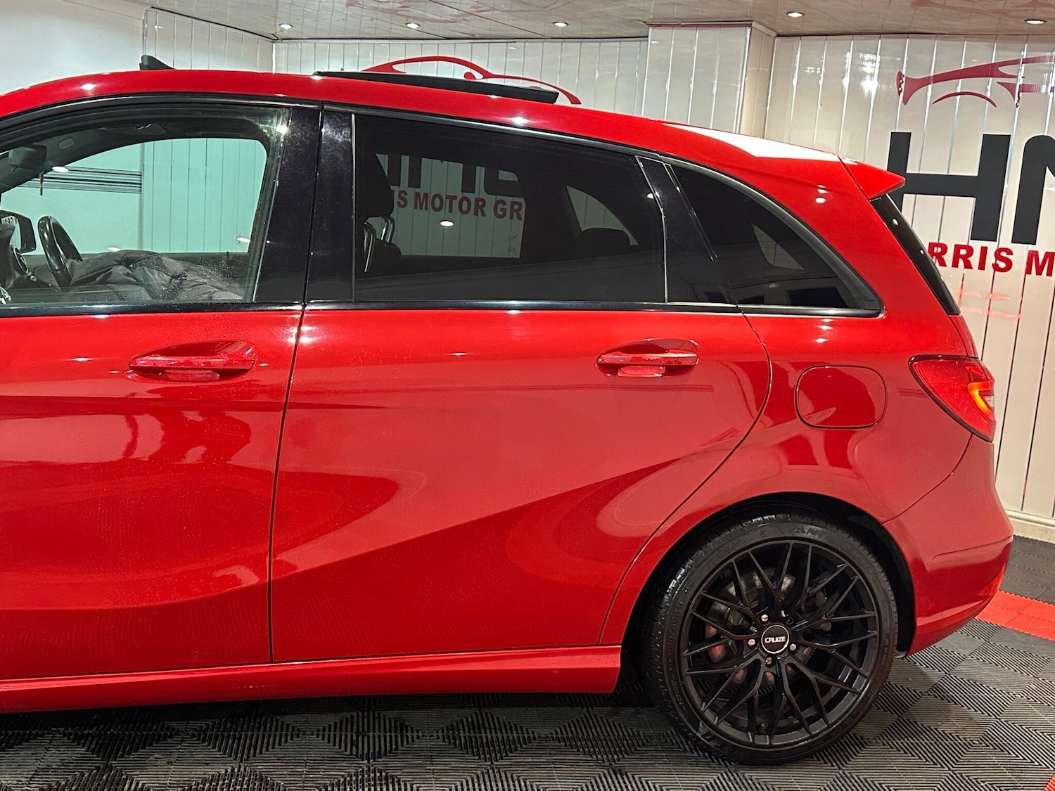 Used Mercedes-Benz B Class 2014 for sale - 76512649: Photo 39