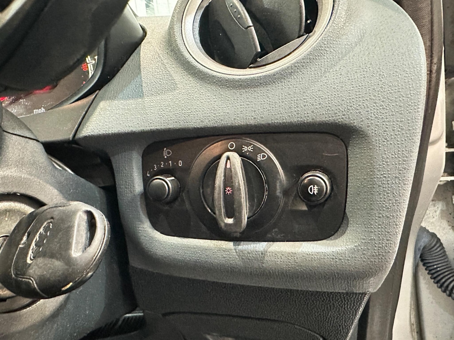 Used Ford Fiesta 2009 for sale - 77550315: Photo 30