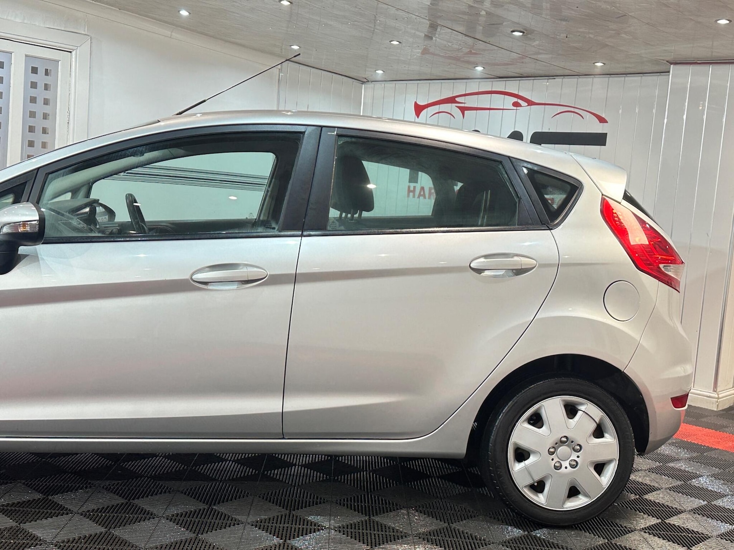 Used Ford Fiesta 2009 for sale - 77550315: Photo 38