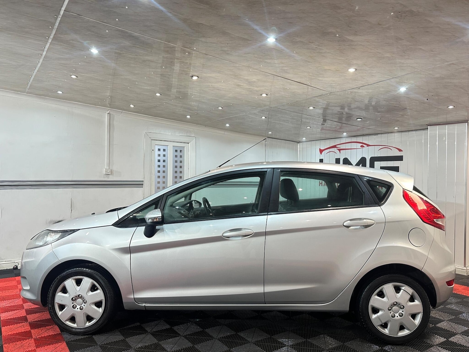 Used Ford Fiesta 2009 for sale - 77550315: Photo 9